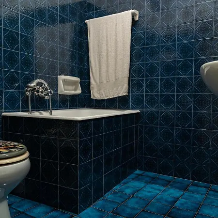 Freddina Ma Supereconomica Letto Comodo Bed and Breakfast Pescantina
